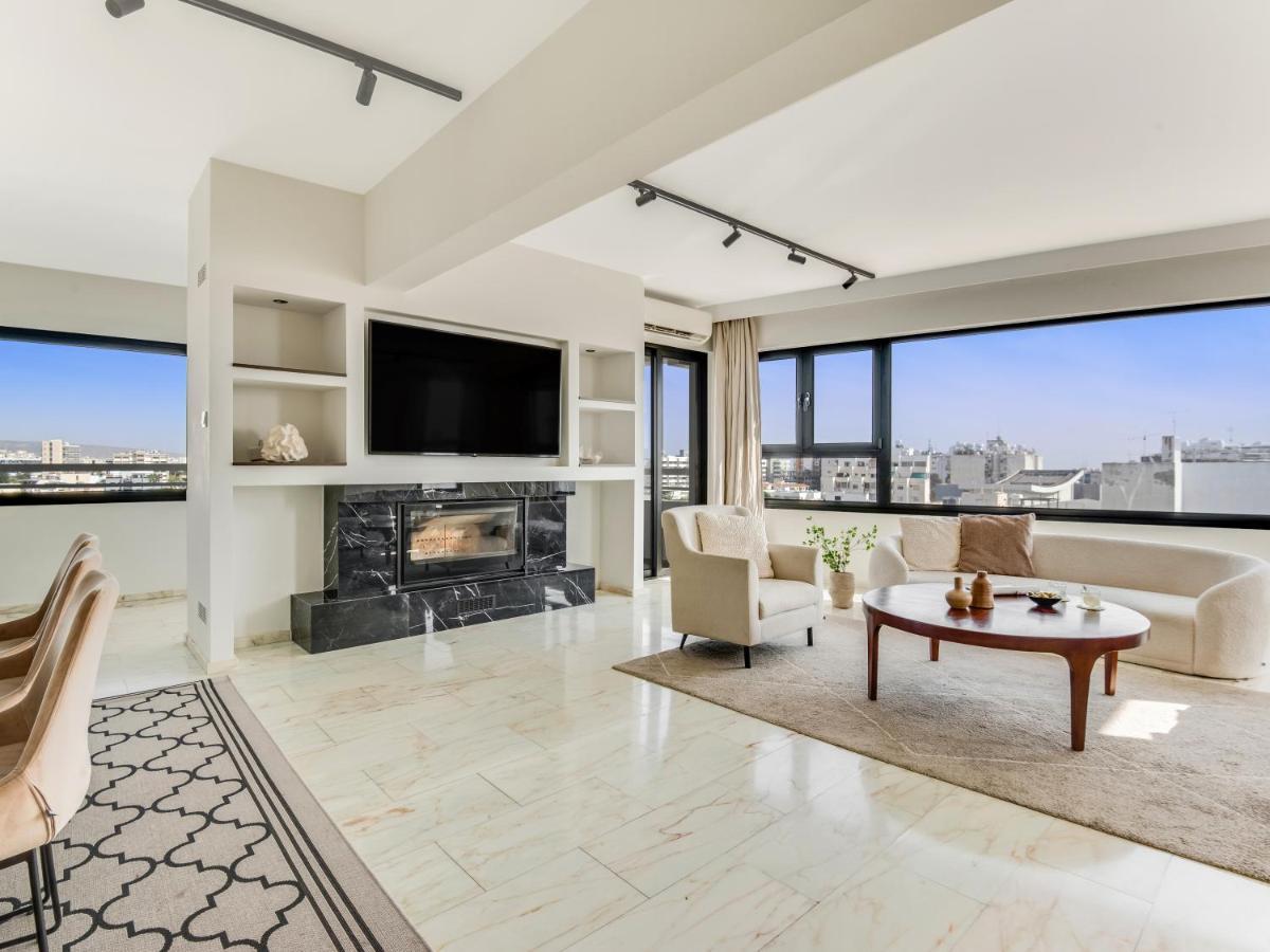 Sanders Coral Court Penthouse - Cute 3-Bedroom Apartment With Balcony ลิมาซอล ภายนอก รูปภาพ